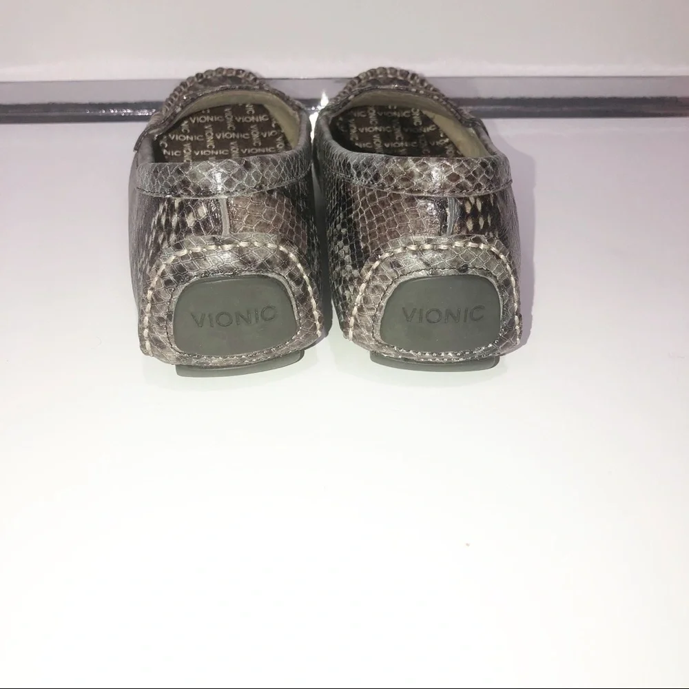 Vionic Sydney snake driving loafers